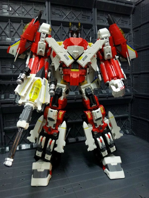 First Look Uranos Combined Color Images Show Off The Ultrmate NOT Superion Combiner Team  (1 of 11)